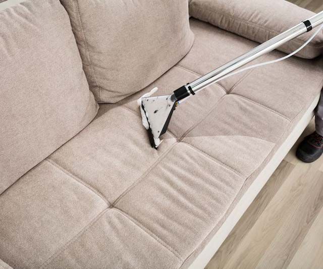 Limpieza de sofa